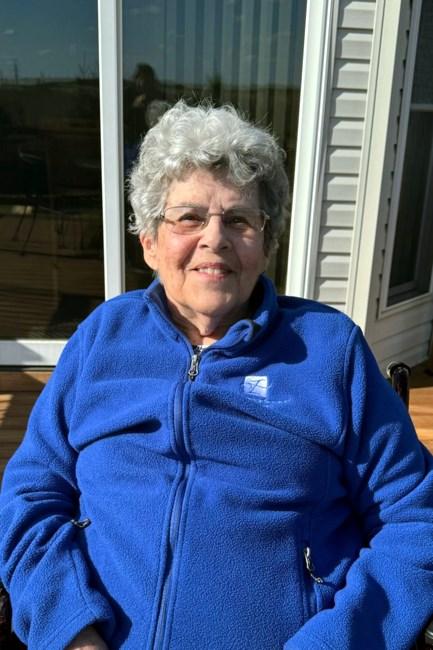 Janice Lyford (leitz)