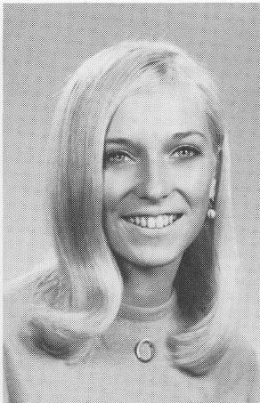 Thomson Balaban, Roberta "bobi"