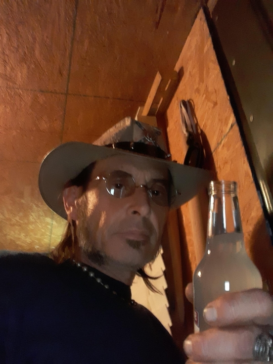 Leon Crusha
